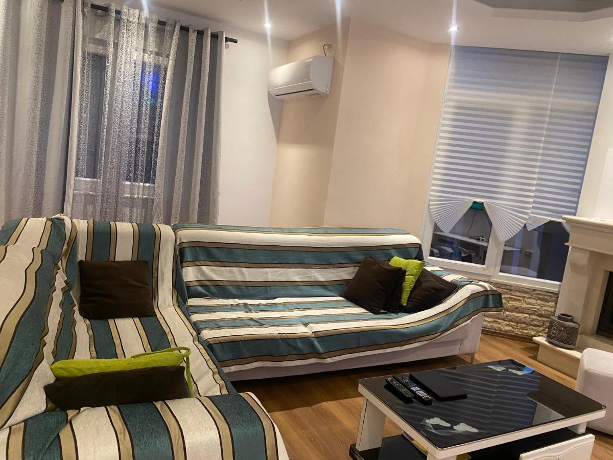 Holiday home 2-beds Garden Parking 100m To *